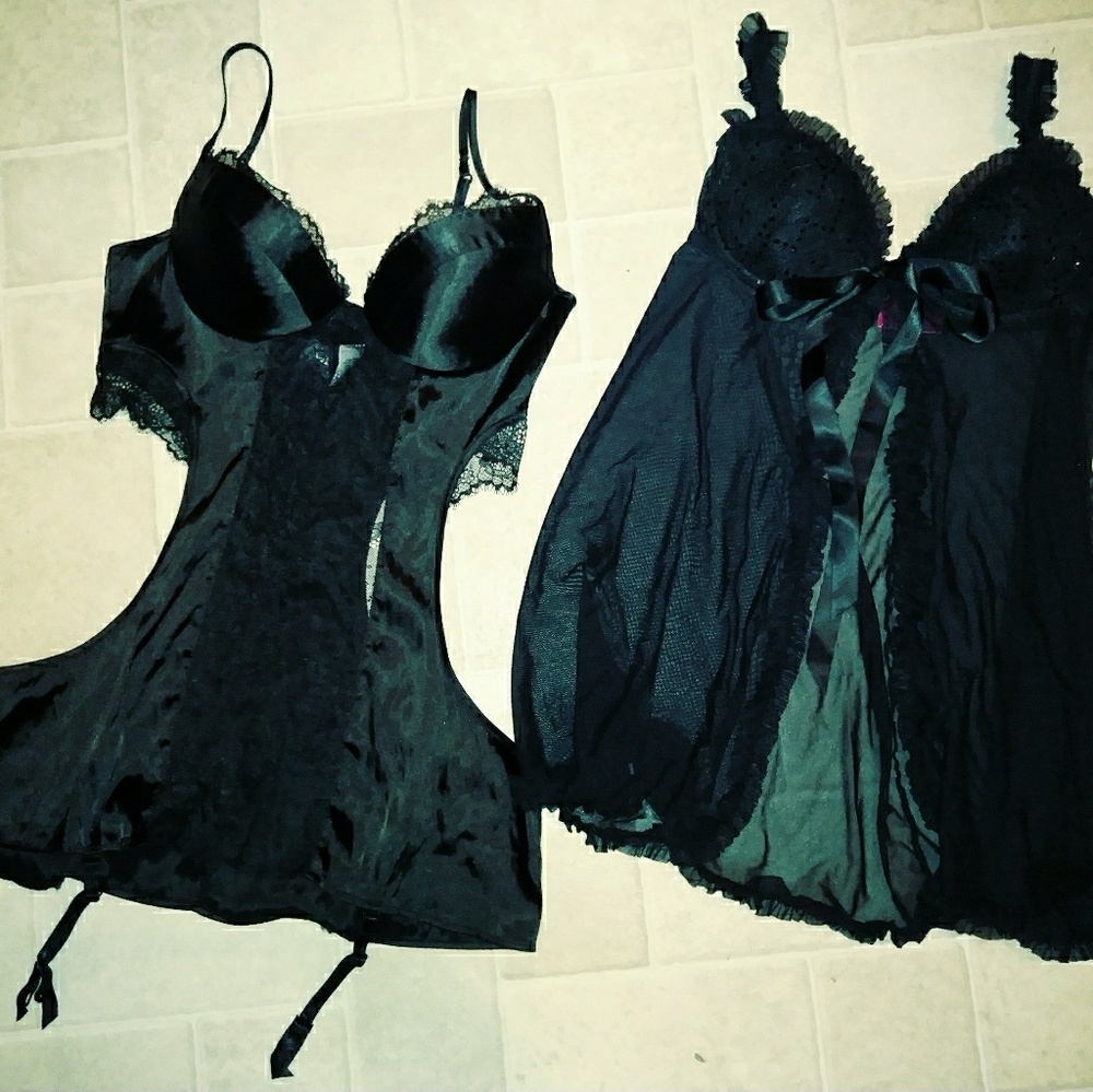 Lot 3 piece lingerie. Victoria Secret, Fredricks.